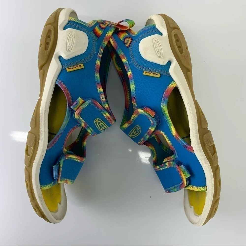 Keen big Kids summer water sandals tied dye blue 4 Knotch Creek Open Toe